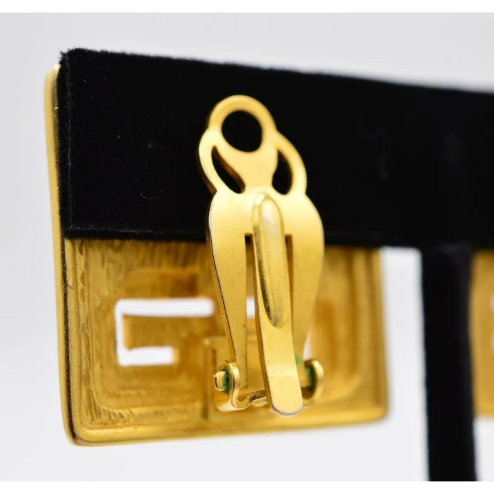 AUTHENTIC GIVENCHY LOGO VINTAGE CLIP ON EARRINGS - Picture 4 of 8